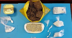 U Zaostrogu uhvaćen muškarac s više od 1500 tableta ecstasy i pola kile kokaina